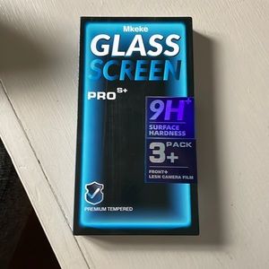 iPhone 13 Screen Protector/iPhone 13 Pro Max Glass Screen Protector.